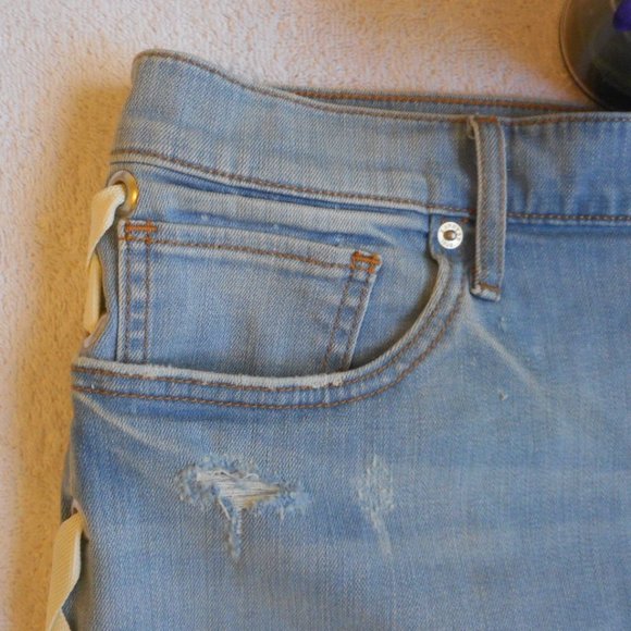 New EXPRESS Jean Shorts Size 16 High Rise Shortie Denim - Picture 4 of 8